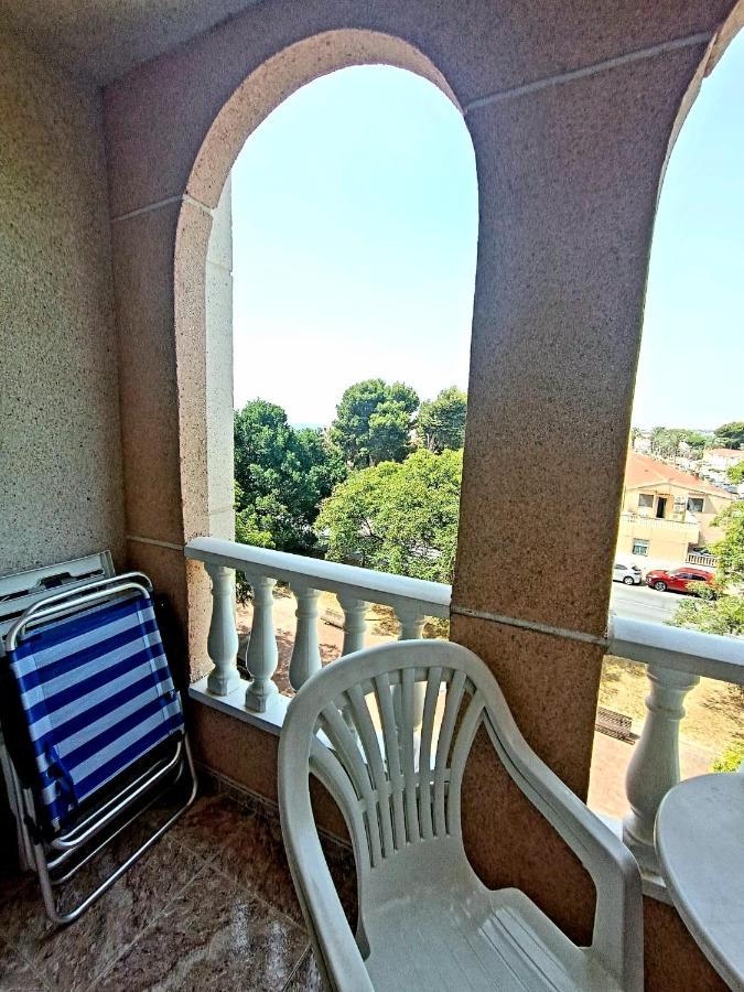 De Pinoso Apartment Torrevieja Exterior photo